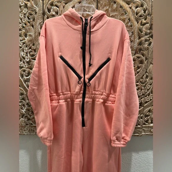Cozypoin Fleece Jumpsuit, Zip Front, Light Pink, NWOT- size XL - Picture 11 of 12
